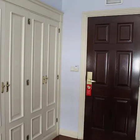 Harrison Etxea Hotel