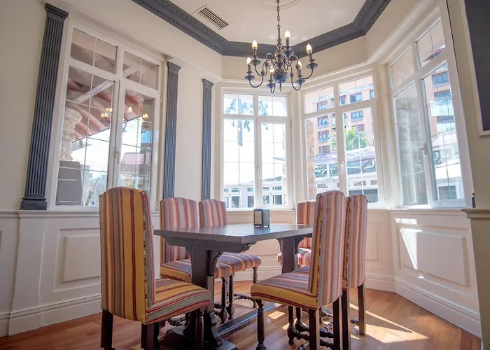 Harrison Etxea Hotel